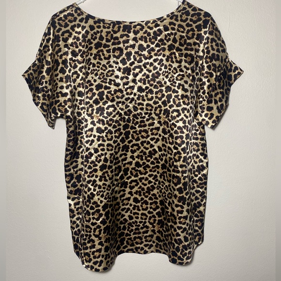 Entro Leopard Print Short Sleeve Top - Picture 2 of 4